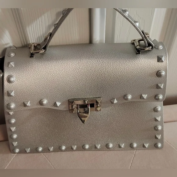 Elegant Studded Bagguette Handbag - Picture 7 of 9